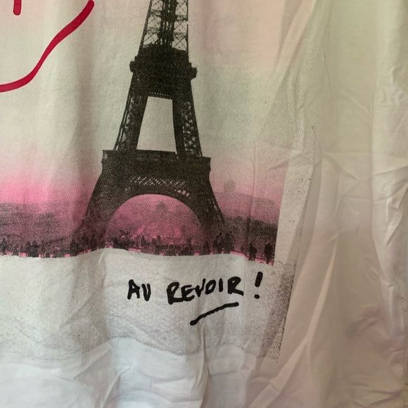 Forever 21 Eiffel Tower Tee - Picture 3 of 6